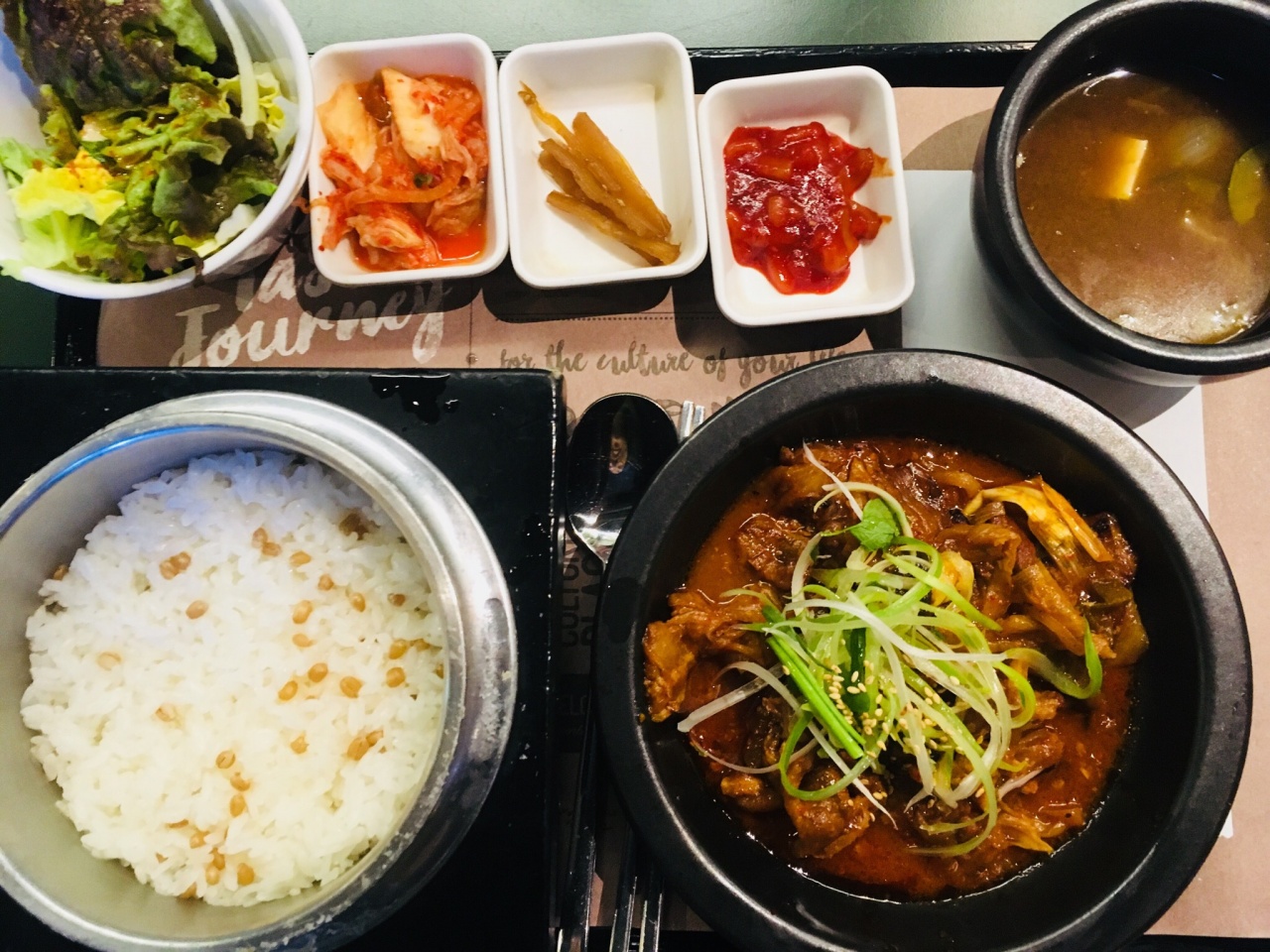 비비고 매장 방문 후 남겨주신 고객 리뷰 사진입니다.