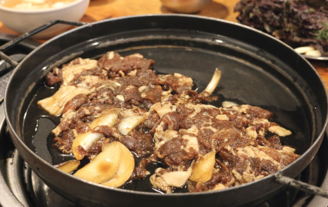 송림식당 매장 방문 후 남겨주신 고객 리뷰 사진입니다.