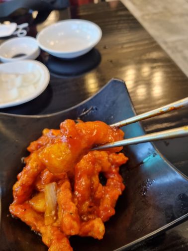 명신반점 매장 방문 후 남겨주신 고객 리뷰 사진입니다.
