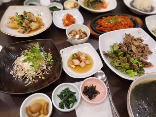 산채향 매장 방문 후 남겨주신 고객 리뷰 사진입니다.