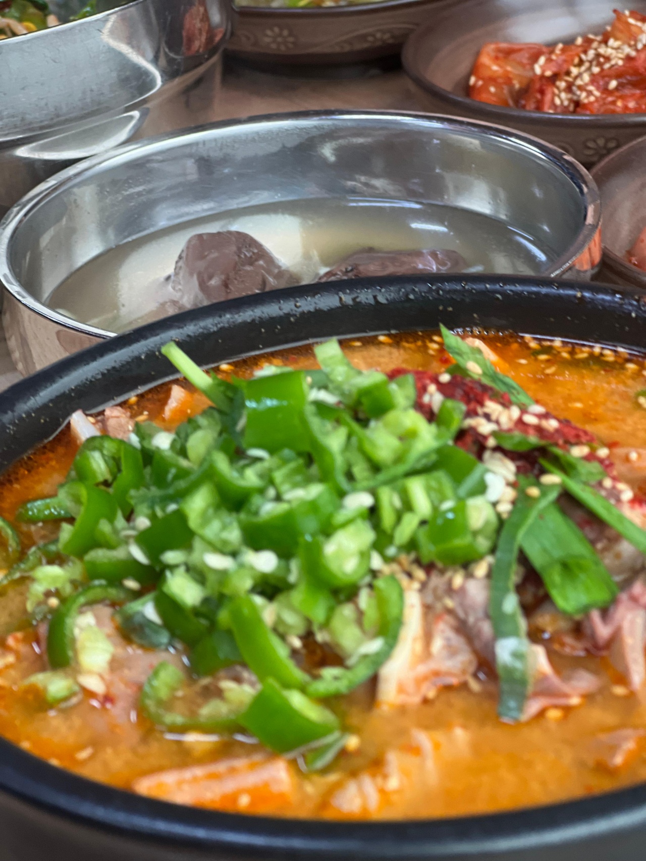 장안식당 매장 방문 후 남겨주신 고객 리뷰 사진입니다.