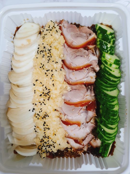 장충동왕족발 매장 방문 후 남겨주신 고객 리뷰 사진입니다.