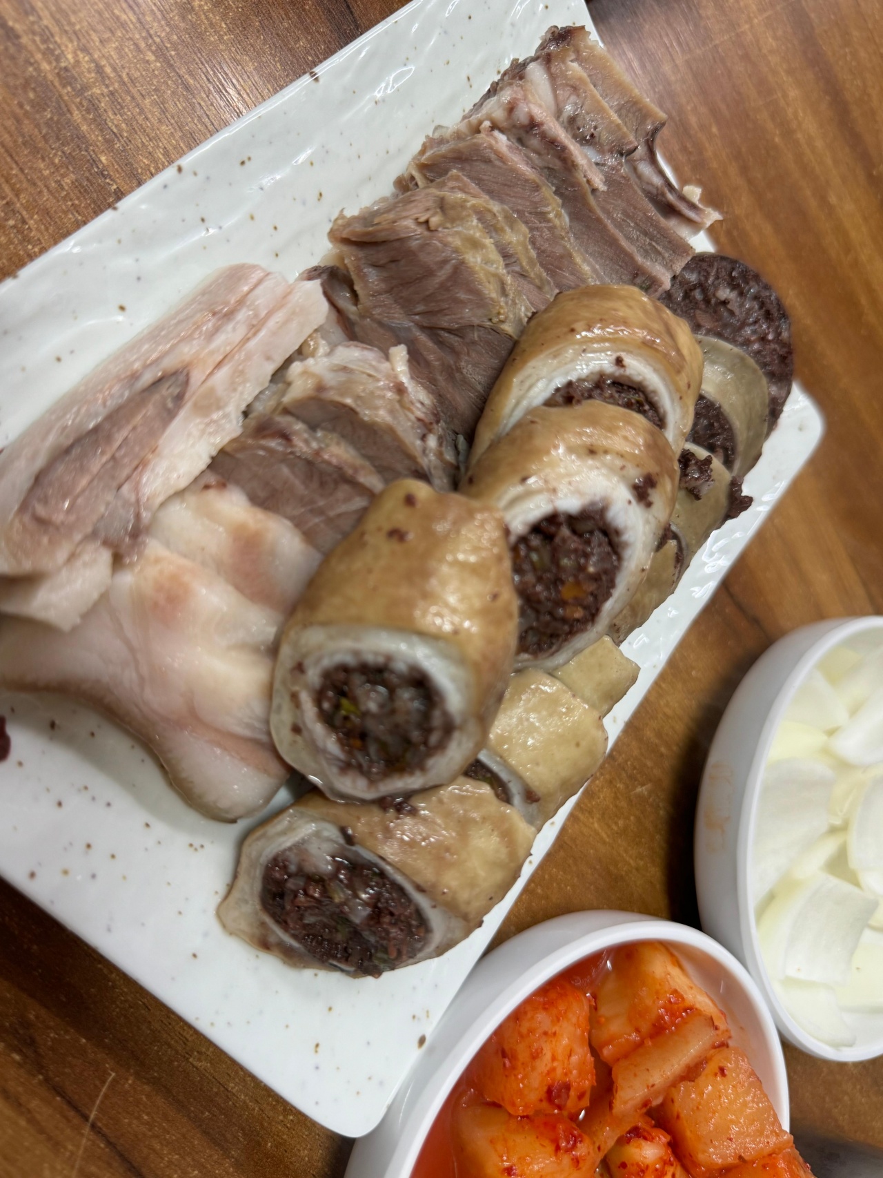 전주순대국 매장 방문 후 남겨주신 고객 리뷰 사진입니다.