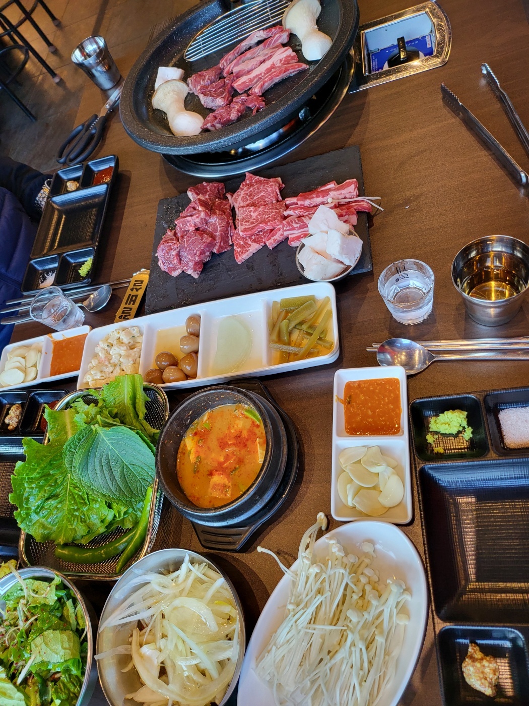 들켰소 하가지구본점 매장 방문 후 남겨주신 고객 리뷰 사진입니다.