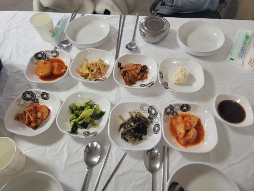 고향집 매장 방문 후 남겨주신 고객 리뷰 사진입니다.