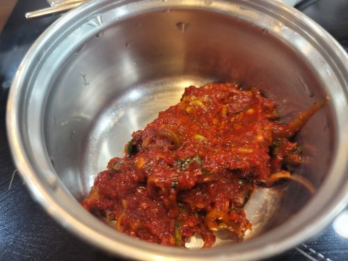 대머리칼국수 매장 방문 후 남겨주신 고객 리뷰 사진입니다.