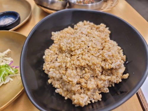 대산보리밥 매장 방문 후 남겨주신 고객 리뷰 사진입니다.