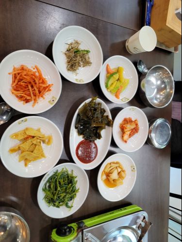 다애식당 매장 방문 후 남겨주신 고객 리뷰 사진입니다.