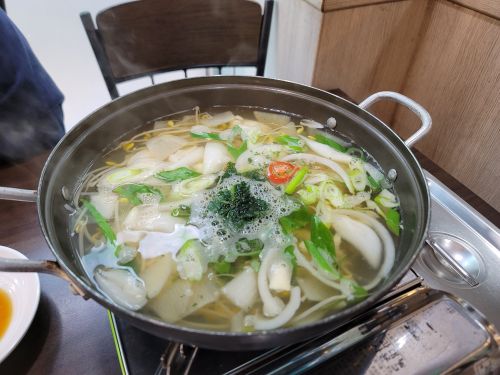다애식당 매장 방문 후 남겨주신 고객 리뷰 사진입니다.