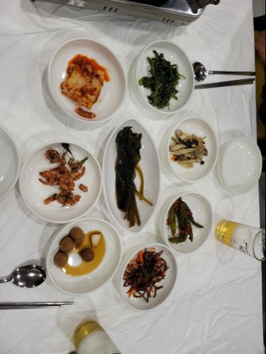 전주식당 매장 방문 후 남겨주신 고객 리뷰 사진입니다.