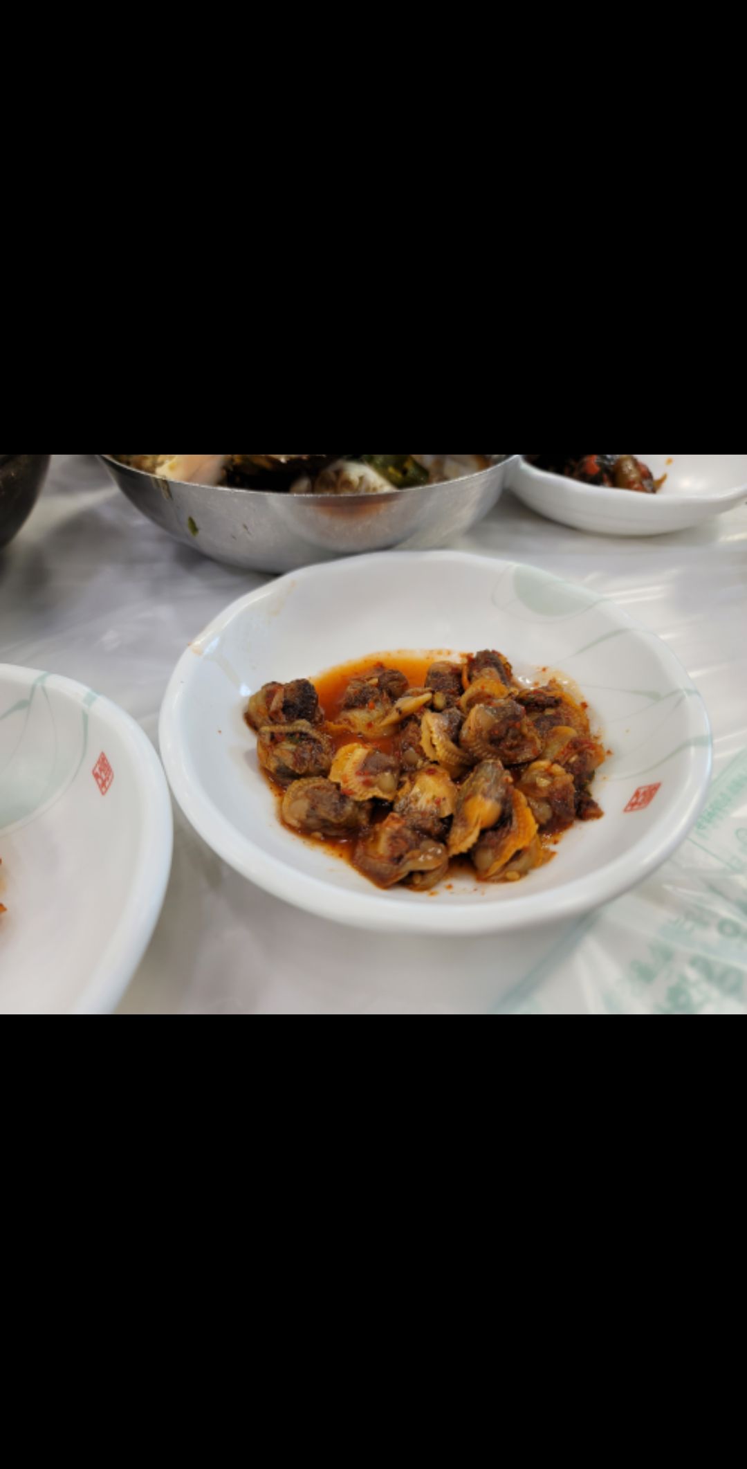 황소식당 매장 방문 후 남겨주신 고객 리뷰 사진입니다.