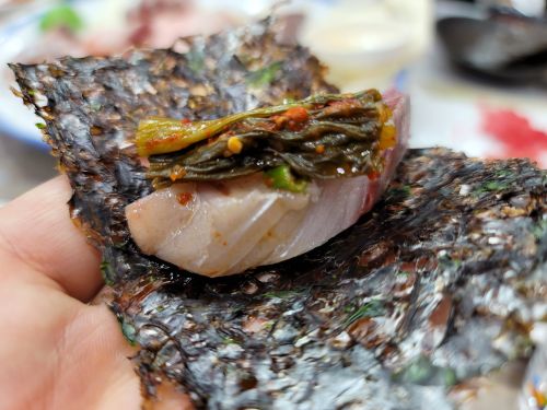 사시사철 매장 방문 후 남겨주신 고객 리뷰 사진입니다.