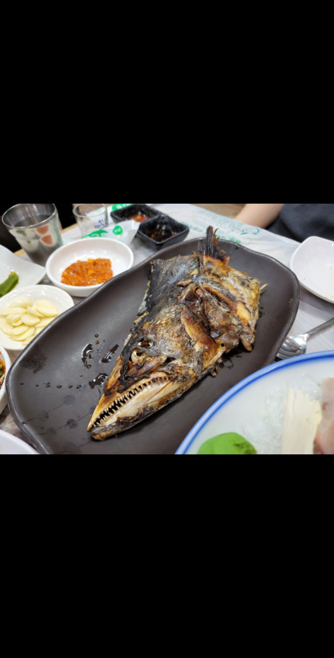 사시사철 매장 방문 후 남겨주신 고객 리뷰 사진입니다.