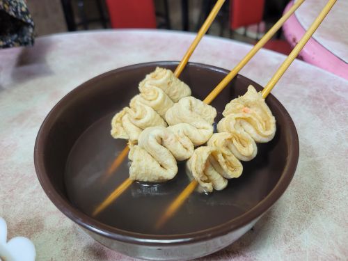 6.25떡볶이 매장 방문 후 남겨주신 고객 리뷰 사진입니다.