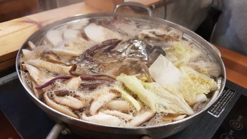용문원조 능이버섯국밥 매장 방문 후 남겨주신 고객 리뷰 사진입니다.
