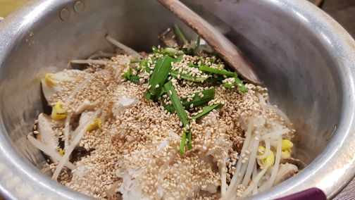 용문원조 능이버섯국밥 매장 방문 후 남겨주신 고객 리뷰 사진입니다.