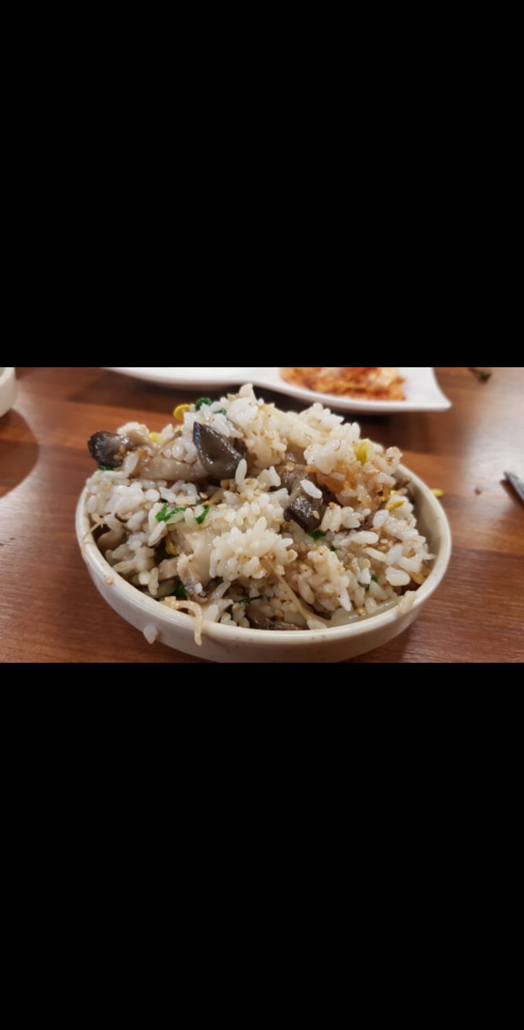 용문원조 능이버섯국밥 매장 방문 후 남겨주신 고객 리뷰 사진입니다.