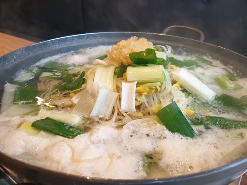 삼정식당 매장 방문 후 남겨주신 고객 리뷰 사진입니다.