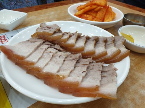 강계봉진막국수 매장 방문 후 남겨주신 고객 리뷰 사진입니다.