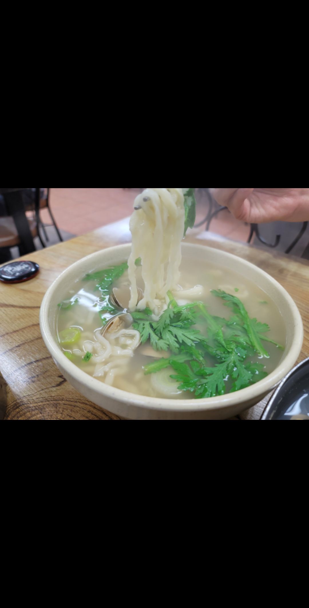 오씨칼국수 매장 방문 후 남겨주신 고객 리뷰 사진입니다.