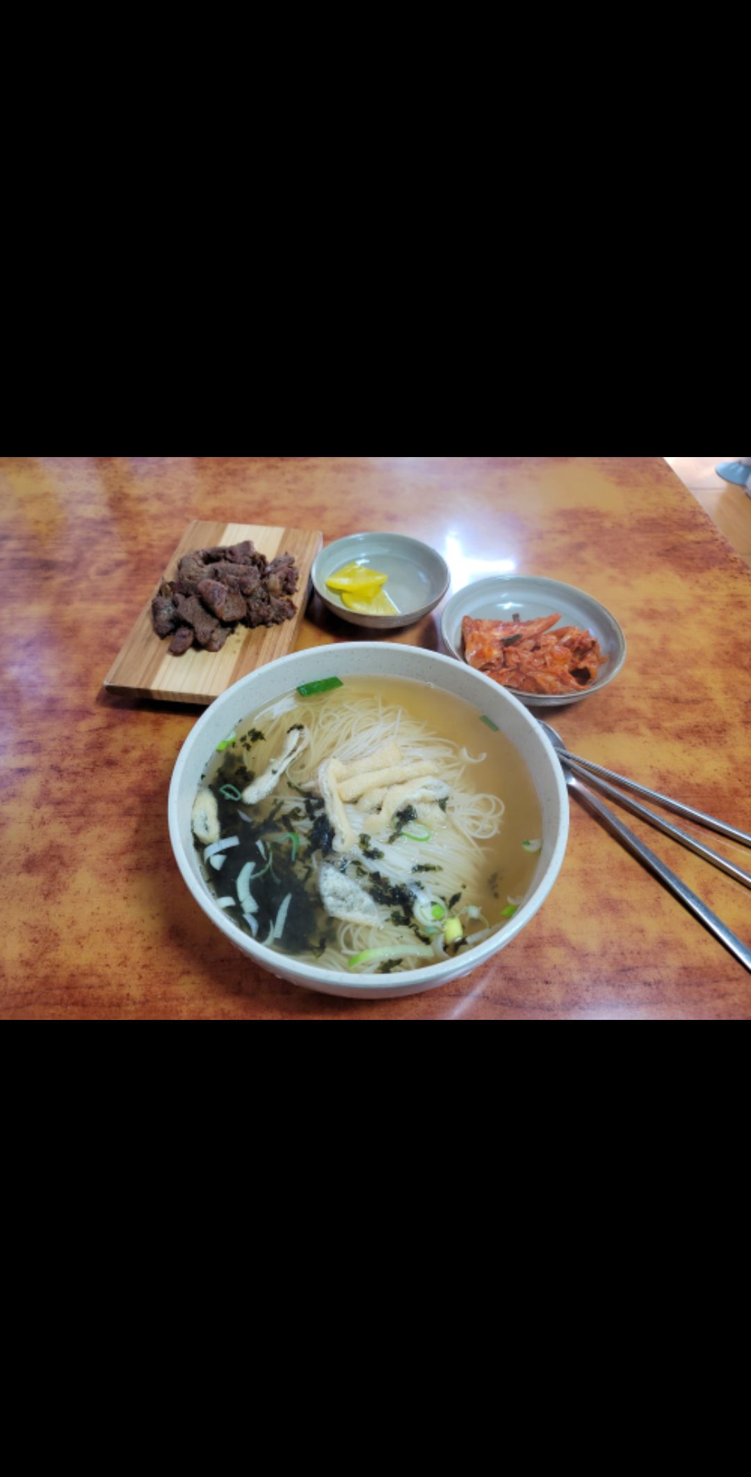 뇌조리국수집 매장 방문 후 남겨주신 고객 리뷰 사진입니다.