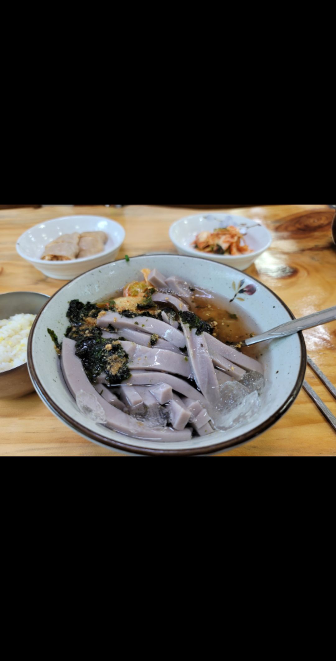 흥업묵집 매장 방문 후 남겨주신 고객 리뷰 사진입니다.