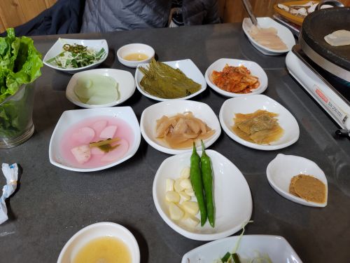 명희네음식점 매장 방문 후 남겨주신 고객 리뷰 사진입니다.