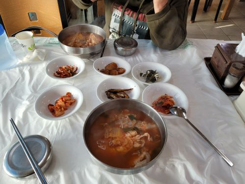 죽변우성식당 매장 방문 후 남겨주신 고객 리뷰 사진입니다.