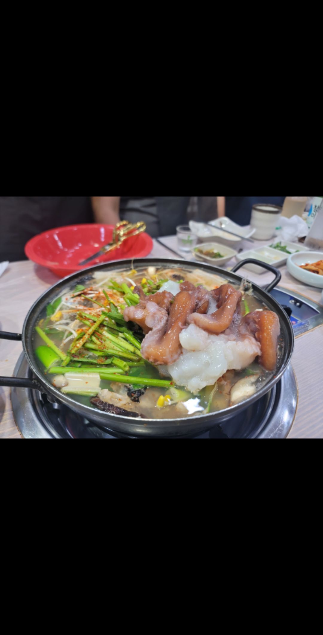 일품해물탕 매장 방문 후 남겨주신 고객 리뷰 사진입니다.