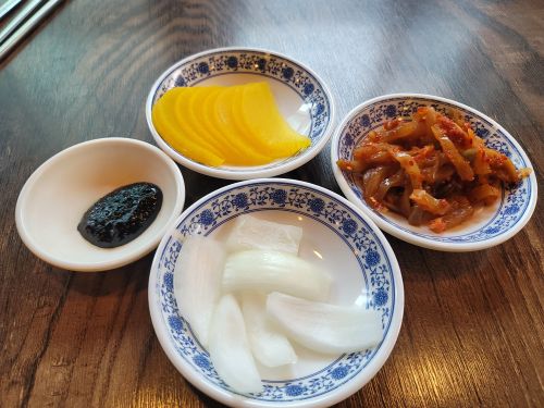 천손짜장 매장 방문 후 남겨주신 고객 리뷰 사진입니다.