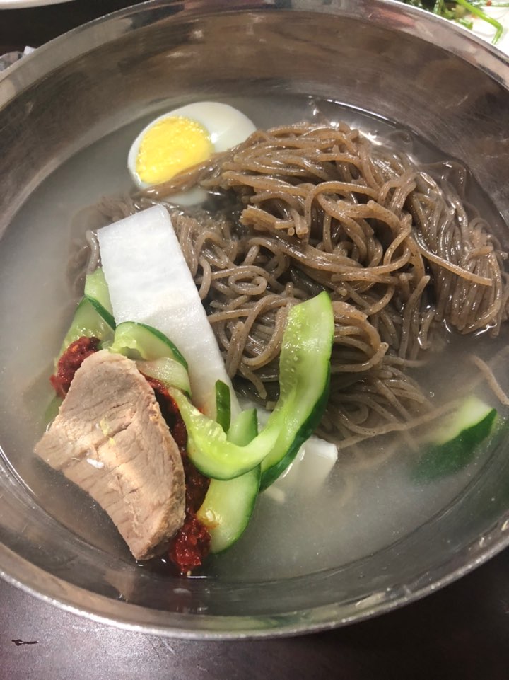 만포막국수 매장 방문 후 남겨주신 고객 리뷰 사진입니다.