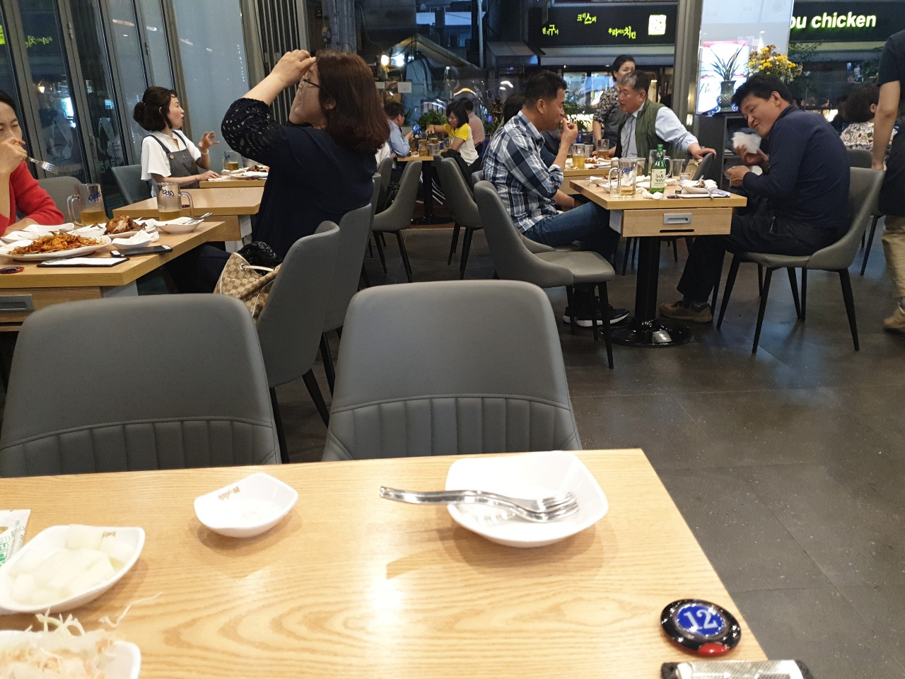 영풍치킨 매장 방문 후 남겨주신 고객 리뷰 사진입니다.