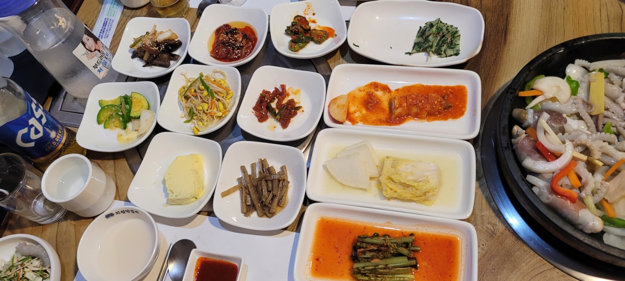 산마루돌구이 매장 방문 후 남겨주신 고객 리뷰 사진입니다.
