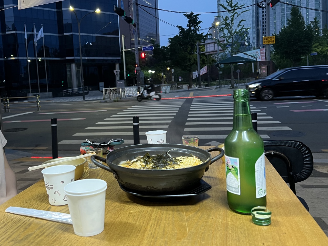콩나물떡라면 매장 방문 후 남겨주신 고객 리뷰 사진입니다.