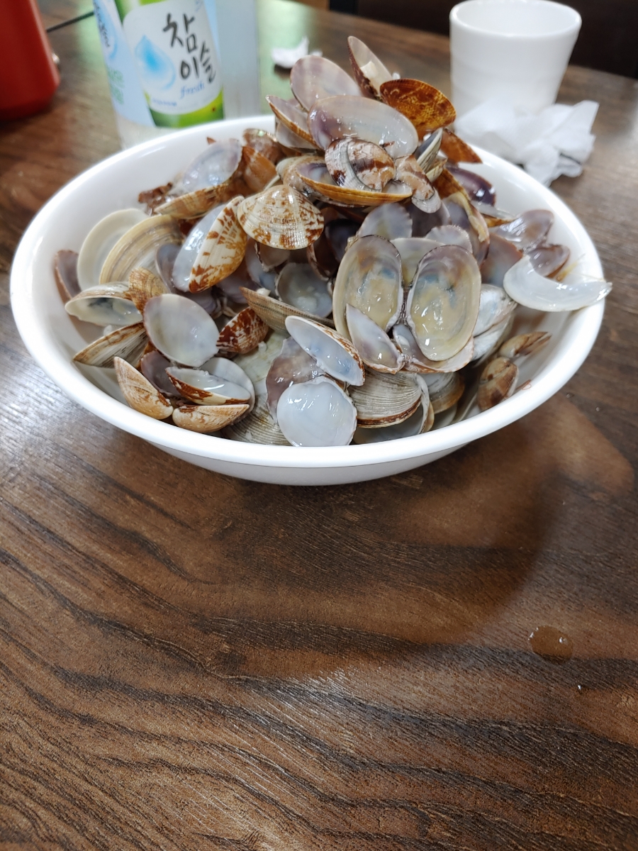 황해해물칼국수 매장 방문 후 남겨주신 고객 리뷰 사진입니다.