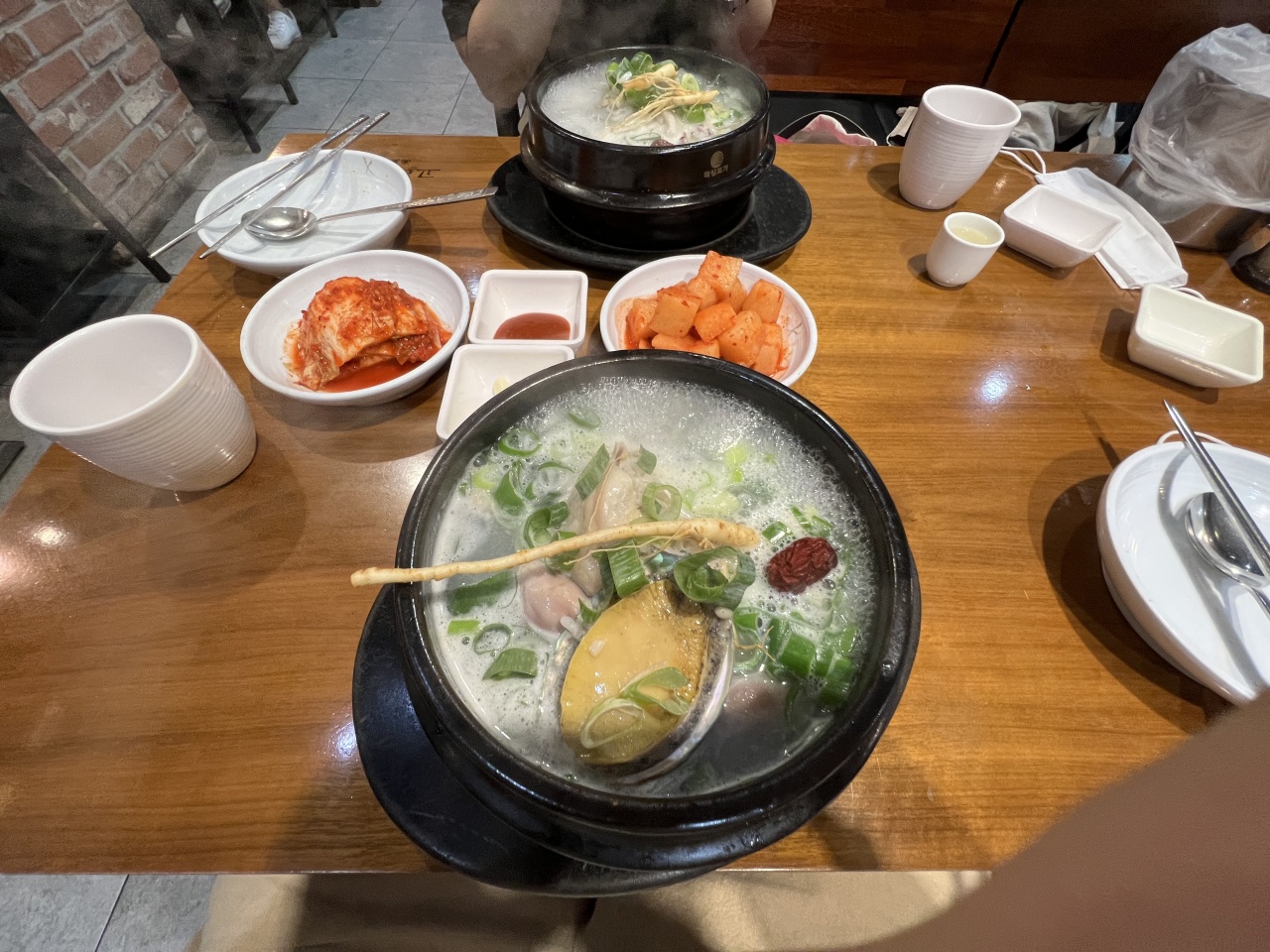 고려삼계탕 매장 방문 후 남겨주신 고객 리뷰 사진입니다.