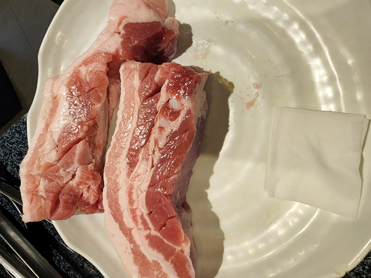 화포식당 매장 방문 후 남겨주신 고객 리뷰 사진입니다.