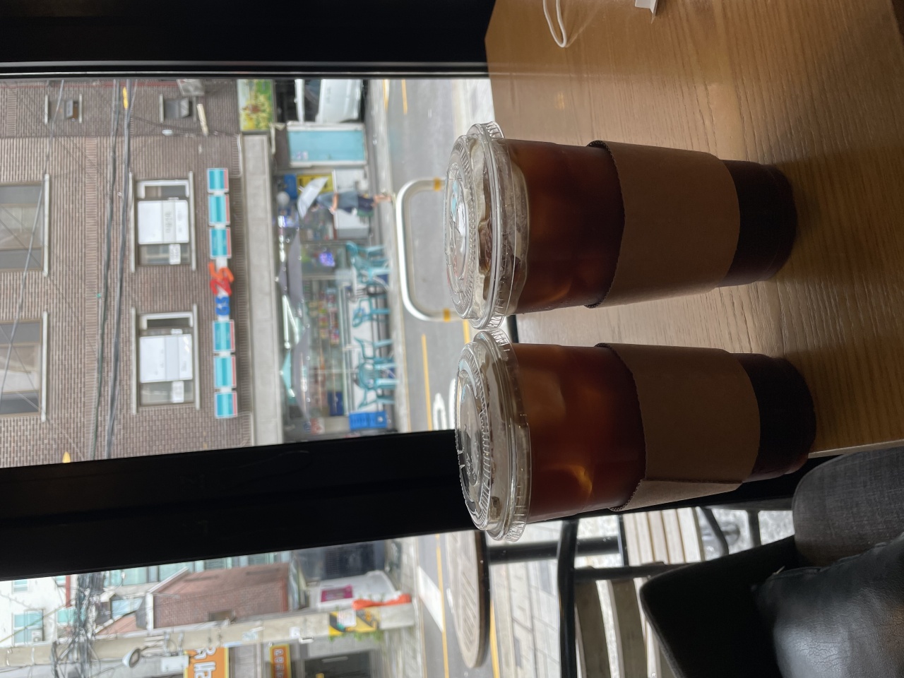 커피맥아더 매장 방문 후 남겨주신 고객 리뷰 사진입니다.