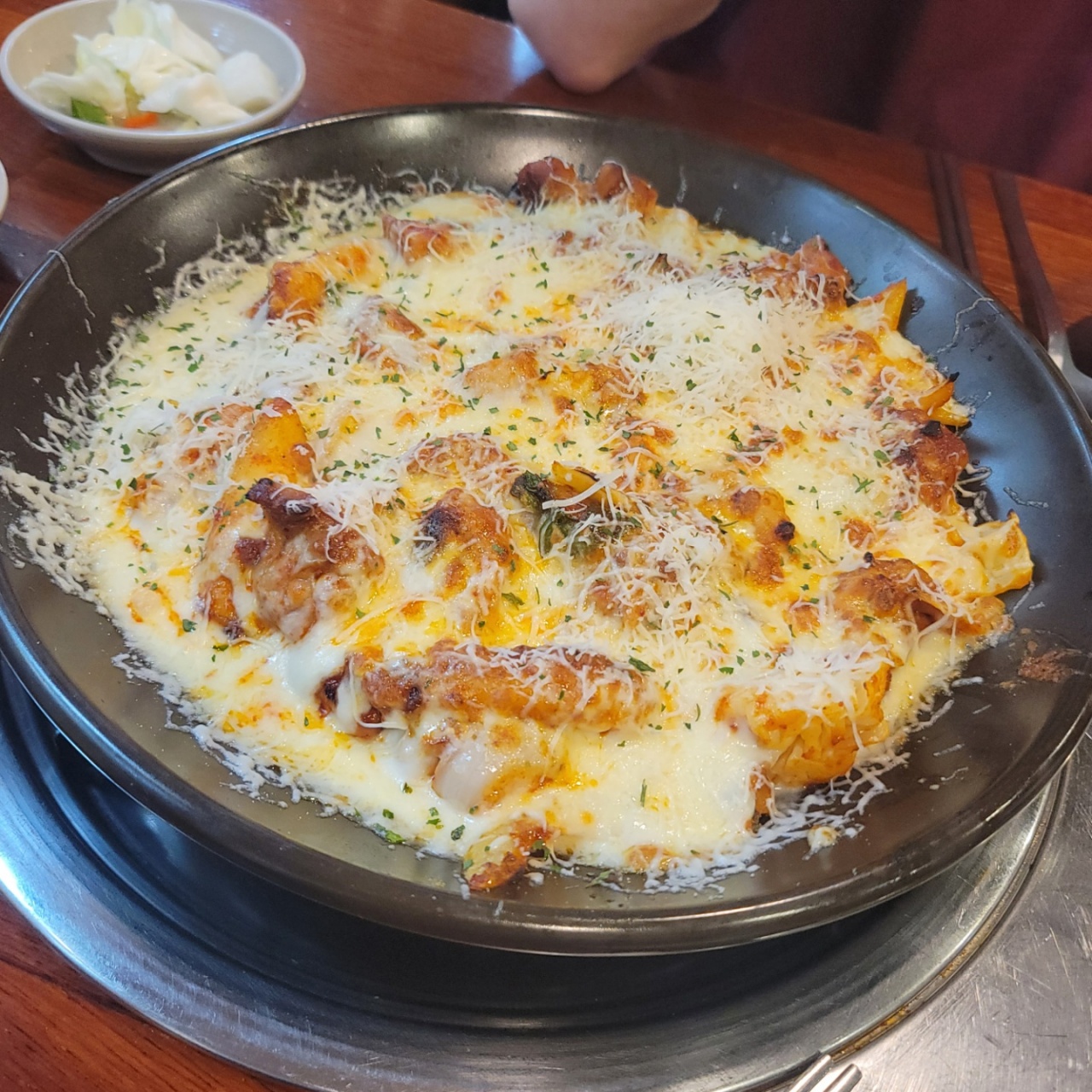 메밀향그집 매장 방문 후 남겨주신 고객 리뷰 사진입니다.