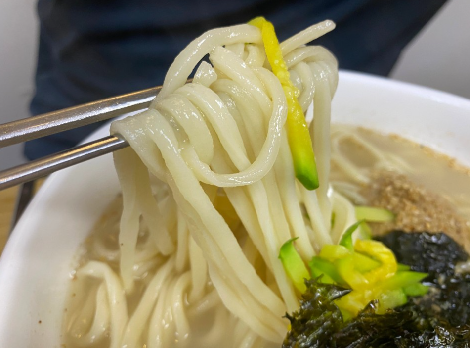 앵콜칼국수 매장 방문 후 남겨주신 고객 리뷰 사진입니다.