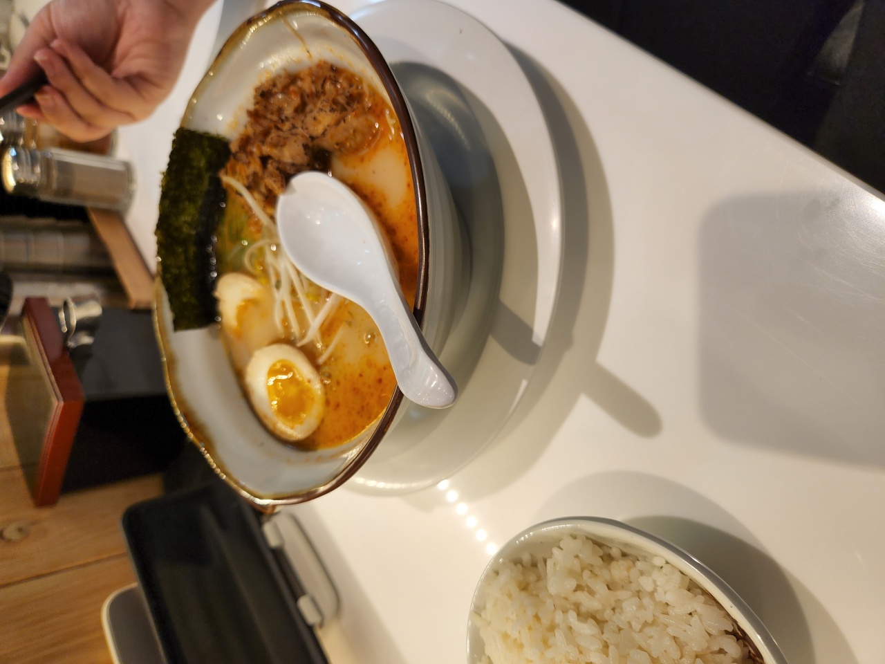 산쪼메 매장 방문 후 남겨주신 고객 리뷰 사진입니다.