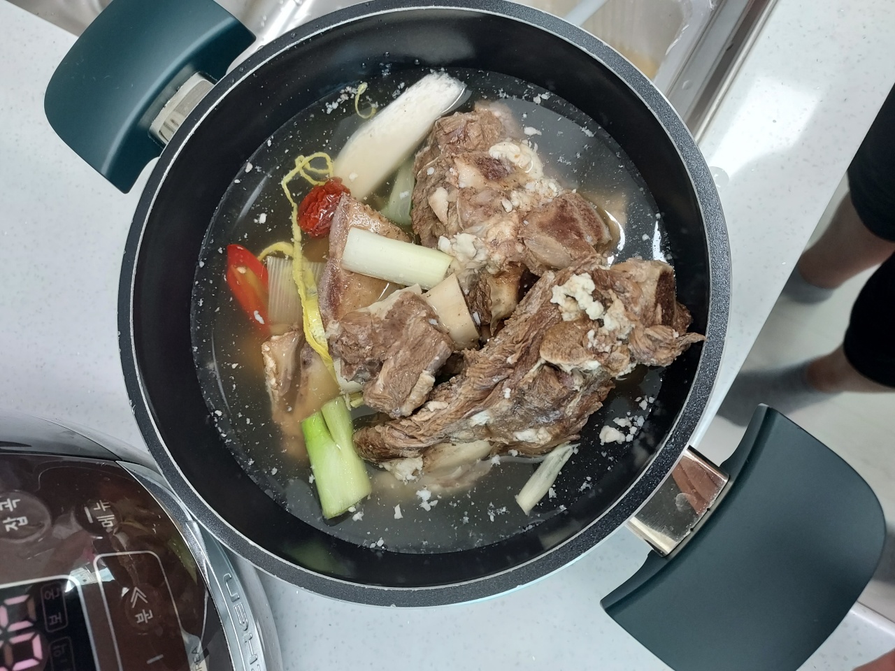 장터설렁탕해장국 매장 방문 후 남겨주신 고객 리뷰 사진입니다.