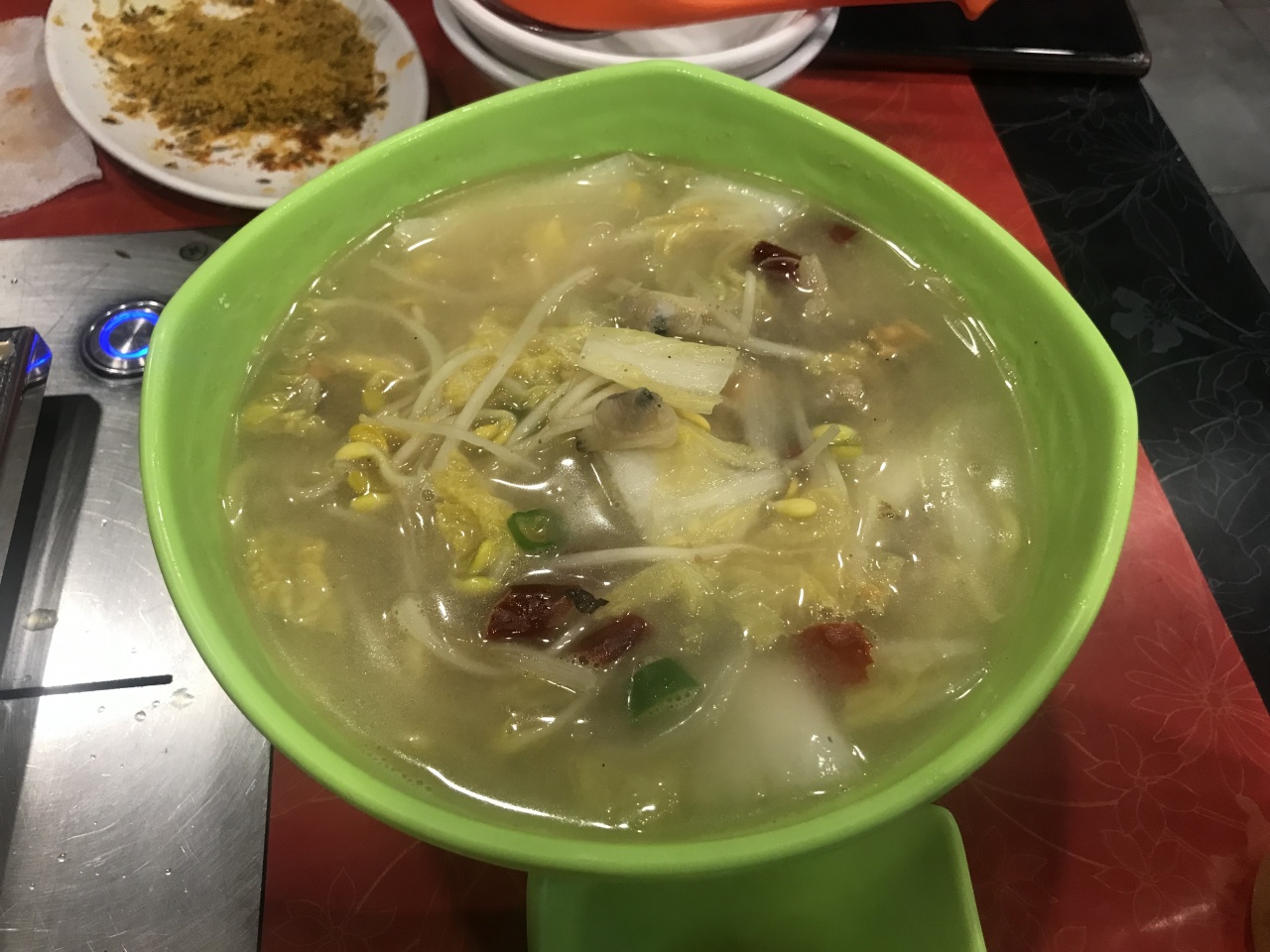 성민양꼬치 매장 방문 후 남겨주신 고객 리뷰 사진입니다.