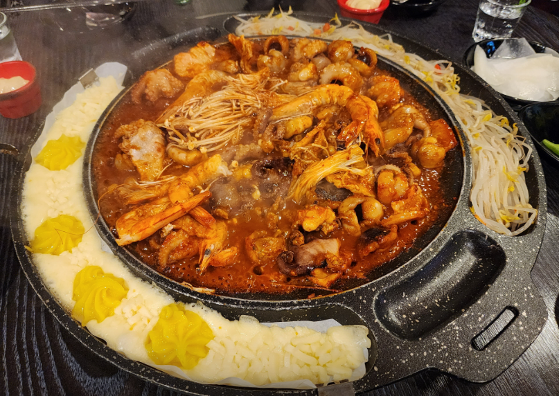 쭉삼이 매장 방문 후 남겨주신 고객 리뷰 사진입니다.