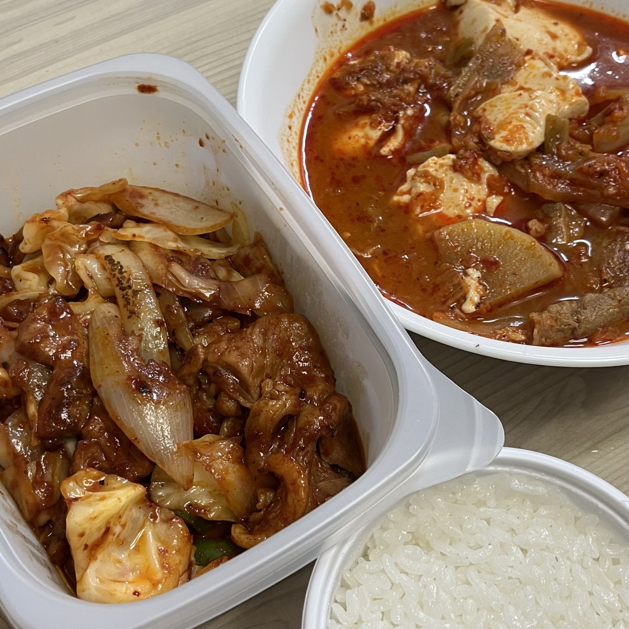 덕봉식당 매장 방문 후 남겨주신 고객 리뷰 사진입니다.