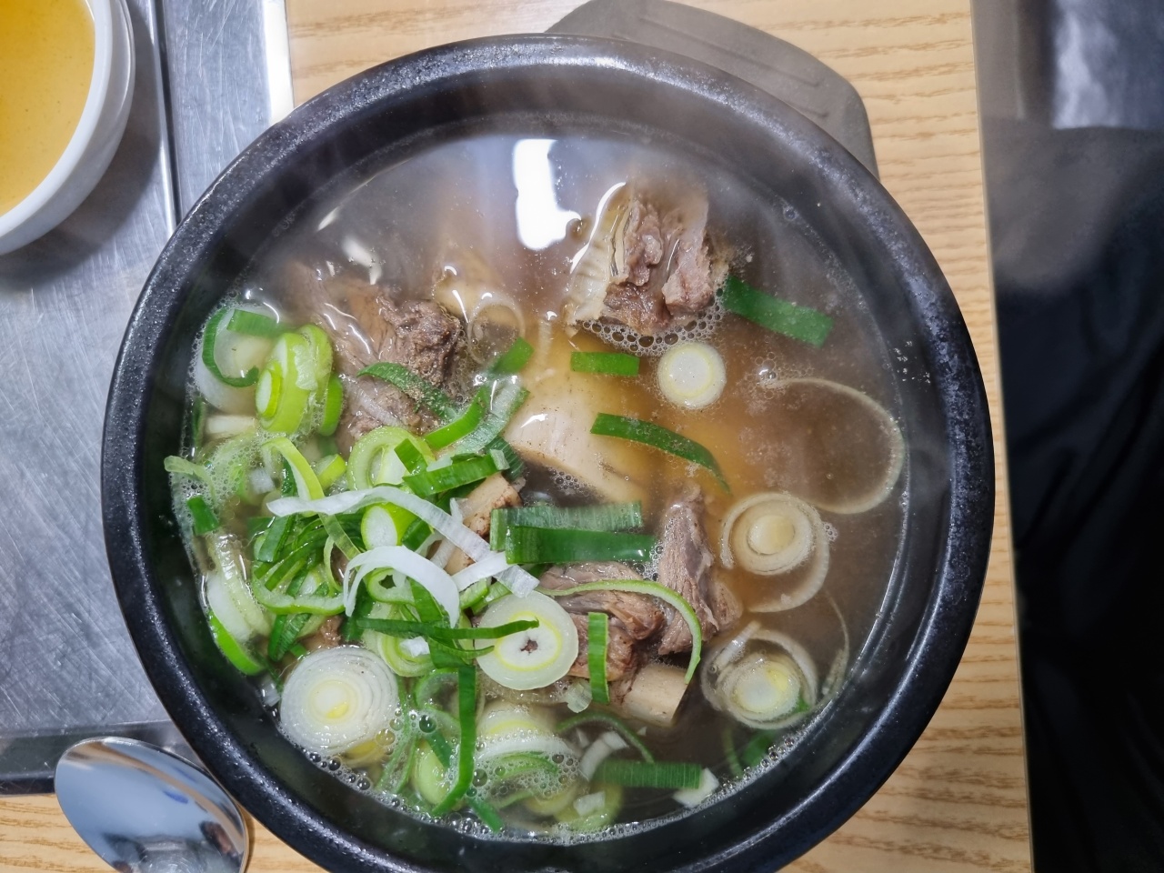 연희셀프민물장어 매장 방문 후 남겨주신 고객 리뷰 사진입니다.