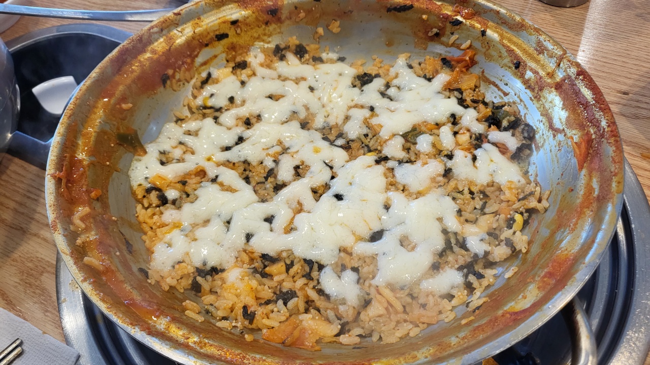 진미떡볶이 매장 방문 후 남겨주신 고객 리뷰 사진입니다.