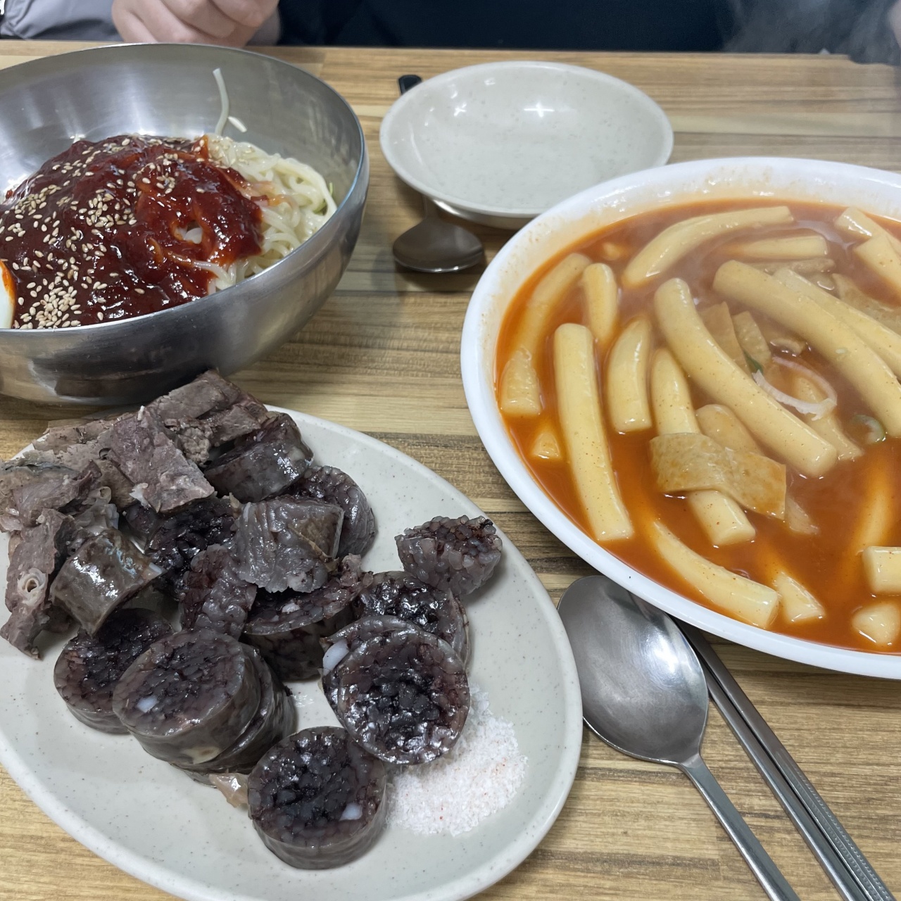 남동공단떡볶이 매장 방문 후 남겨주신 고객 리뷰 사진입니다.