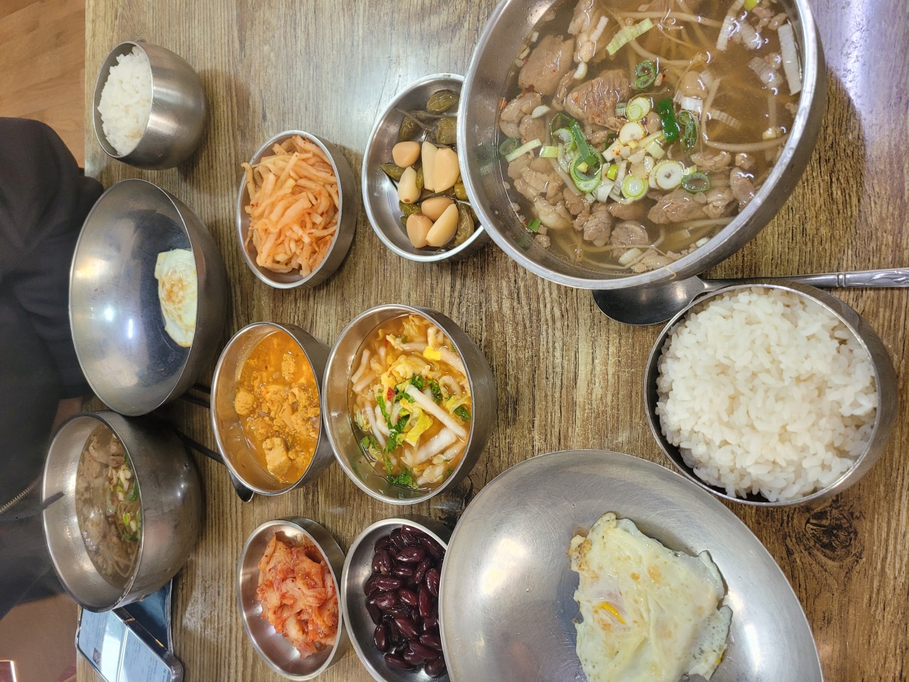 정원식당 매장 방문 후 남겨주신 고객 리뷰 사진입니다.