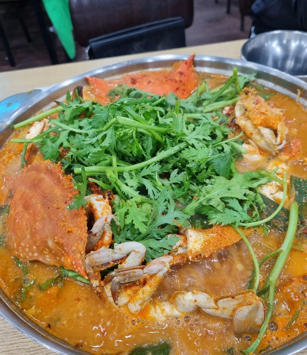 잊지못해산꽃게탕 매장 방문 후 남겨주신 고객 리뷰 사진입니다.